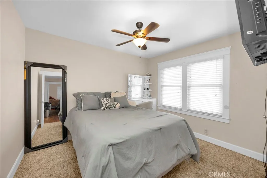 7606 7608 Pickering Avenue, Whittier, California 90602 home-pic-32