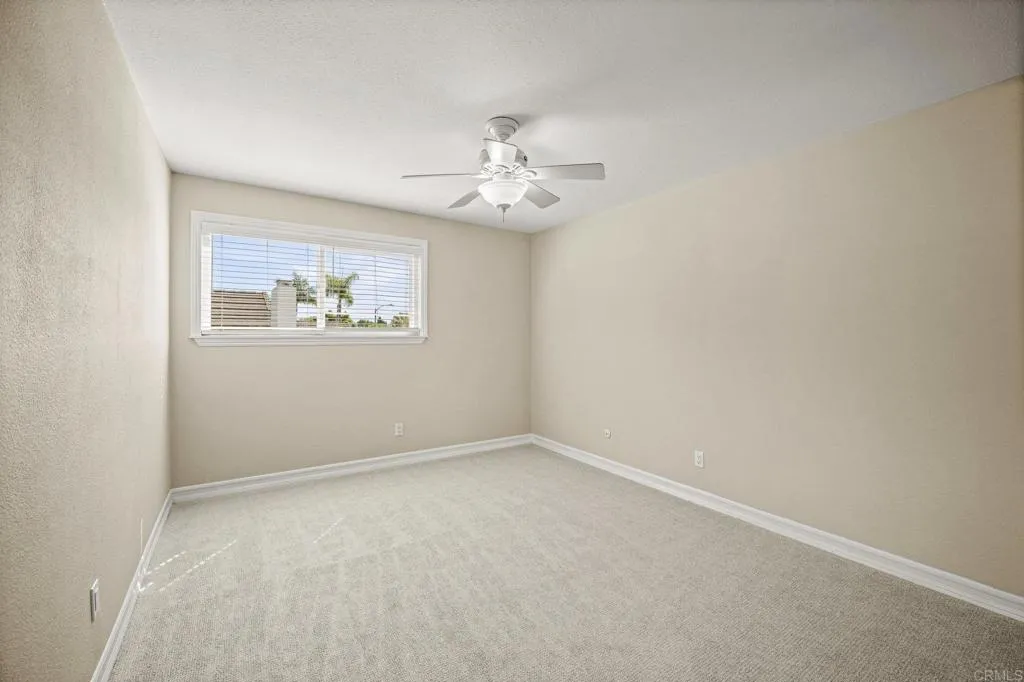 2702 Jacaranda Avenue, Carlsbad, California 92009 home-pic-25