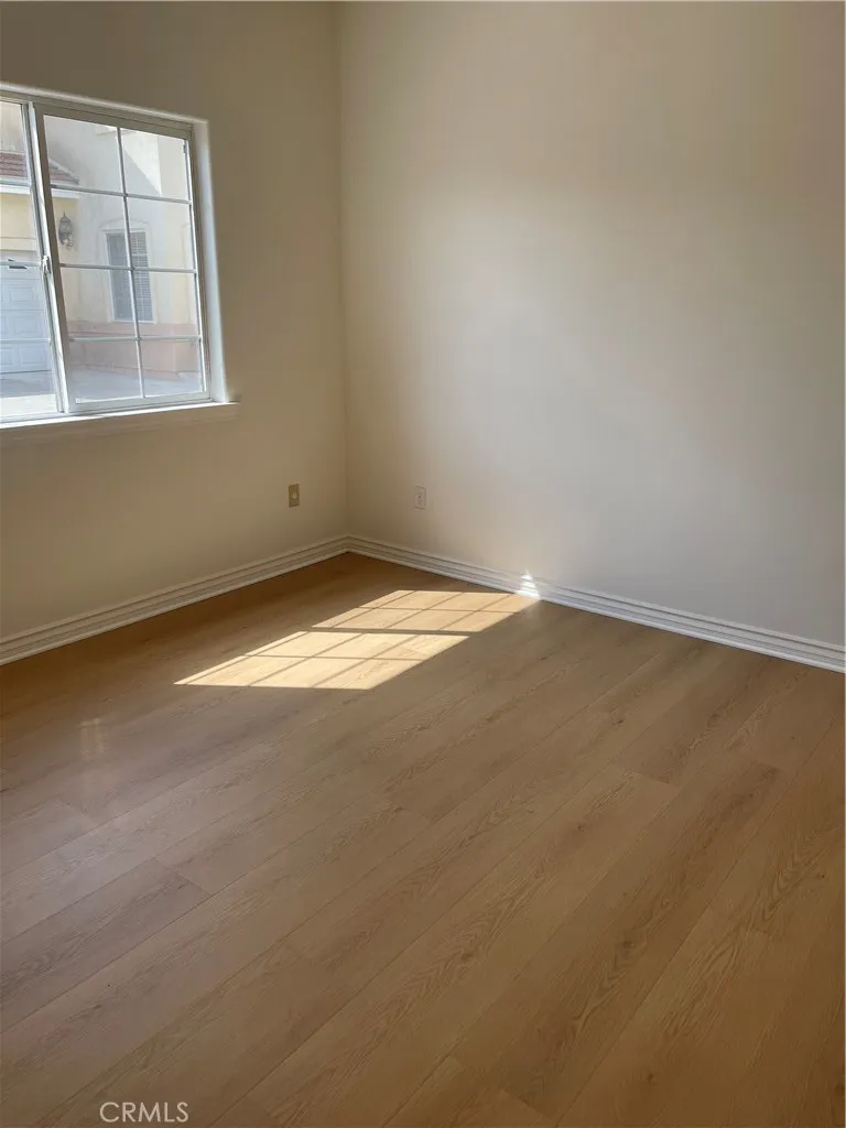 8939 Emperor Avenue, San Gabriel, California 91775 home-pic-12