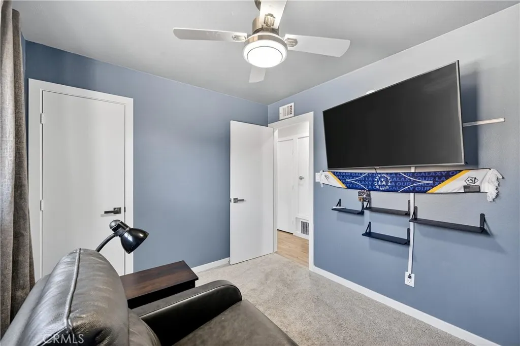 1427 Laramie, Redlands, California 92374 home-pic-23