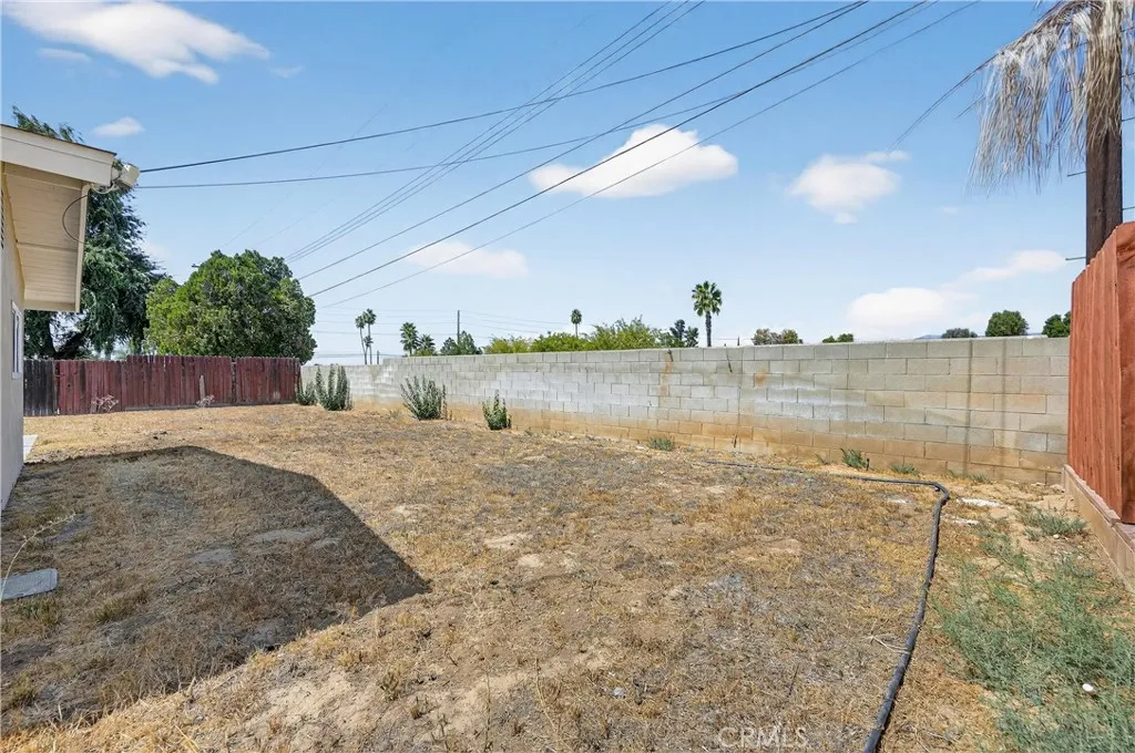 1427 Laramie, Redlands, California 92374 home-pic-41