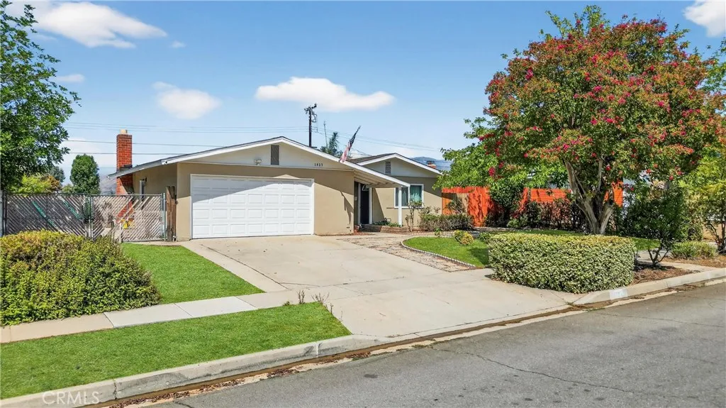 1427 Laramie, Redlands, California 92374 home-pic-6