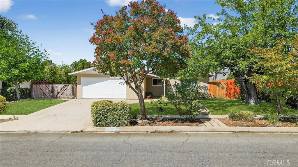 1427 Laramie, Redlands, California 92374 home-pic-7