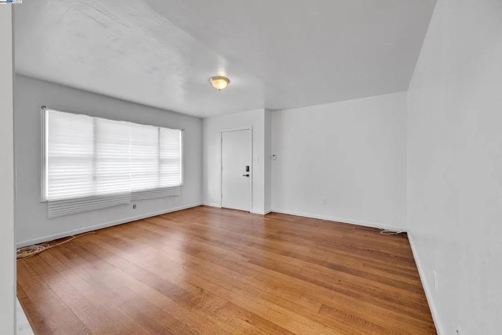 3019 Florida St, Oakland, California 94602 home-pic-11