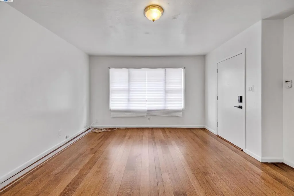 3019 Florida St, Oakland, California 94602 home-pic-3