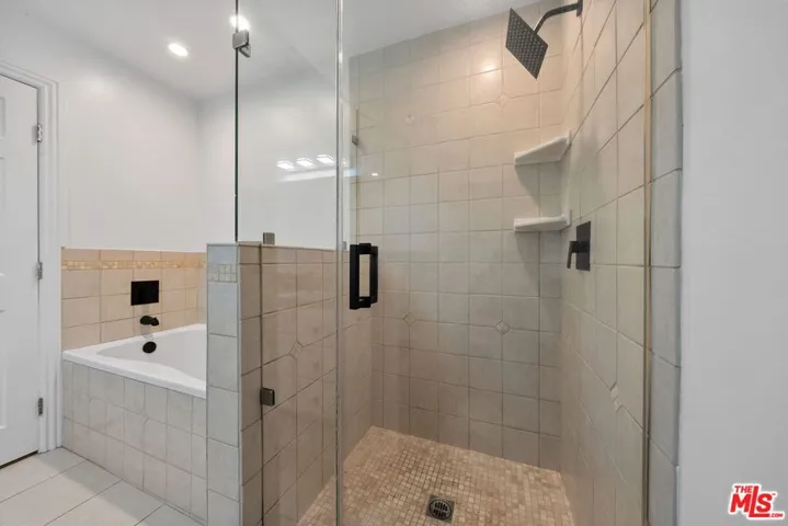 1230 Horn Avenue 529, West Hollywood, California 90069