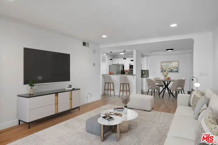 1230 Horn Avenue 529, West Hollywood, California 90069