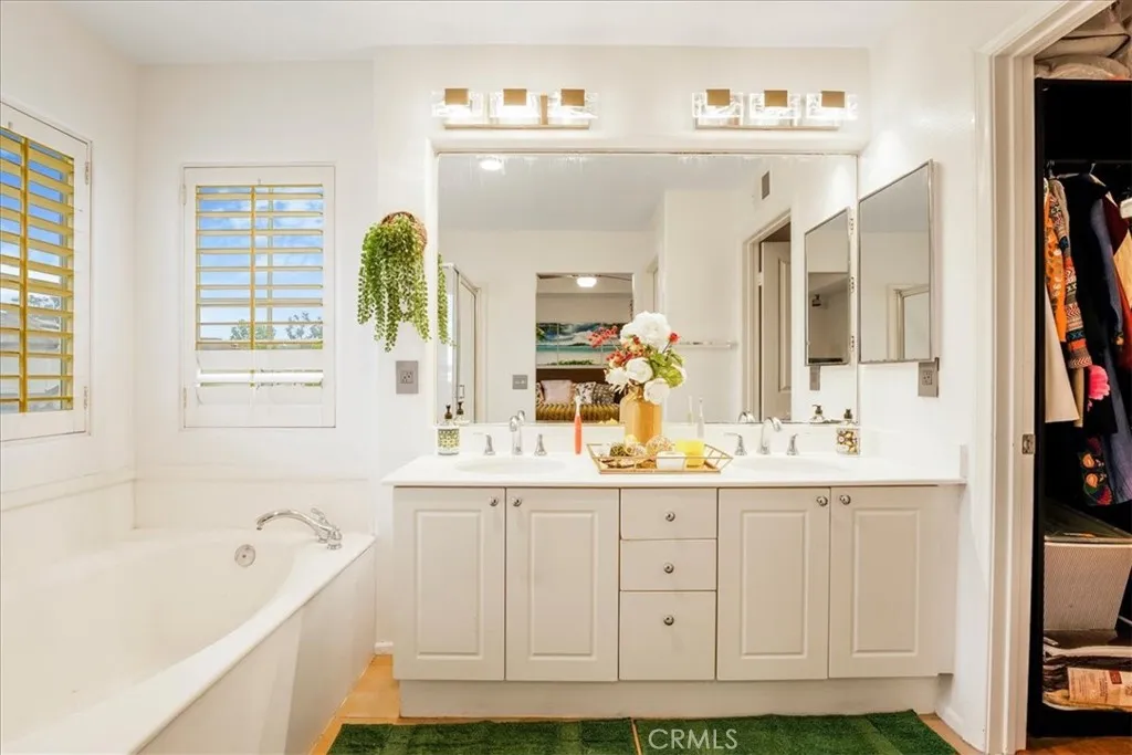 3031 W Canyon, San Diego, California 92123 home-pic-24