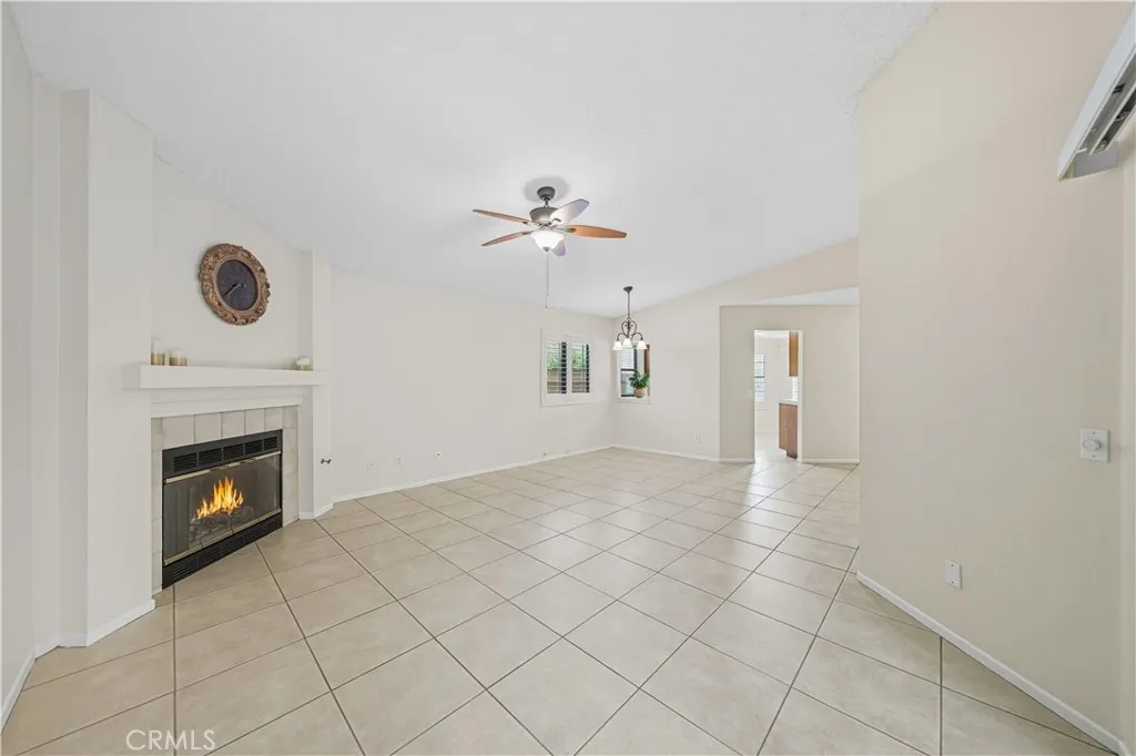 759 Via Linda Drive, Hemet, California 92545 home-pic-5