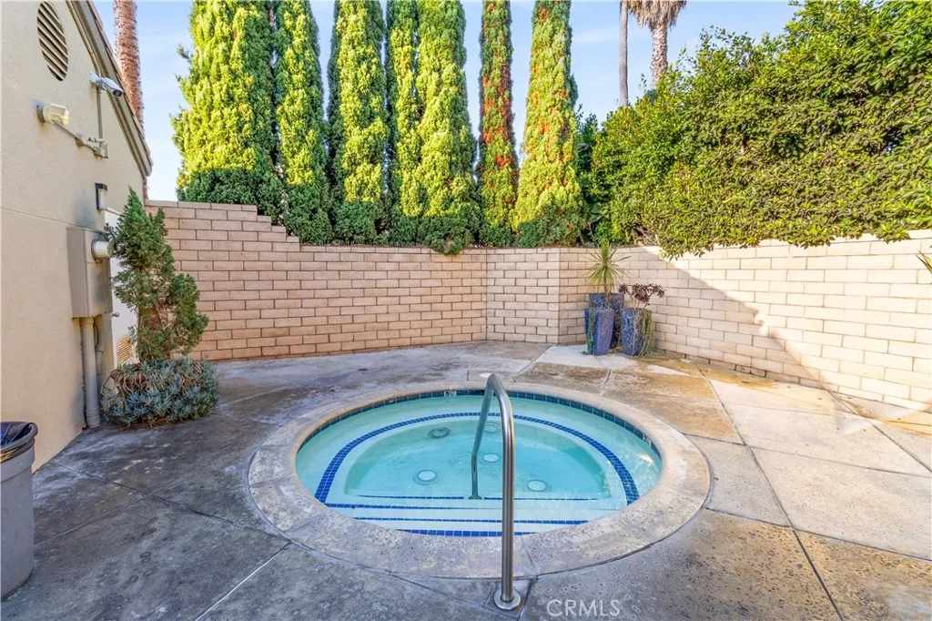 430 Lake Street 304, Huntington Beach, California 92648 home-pic-42