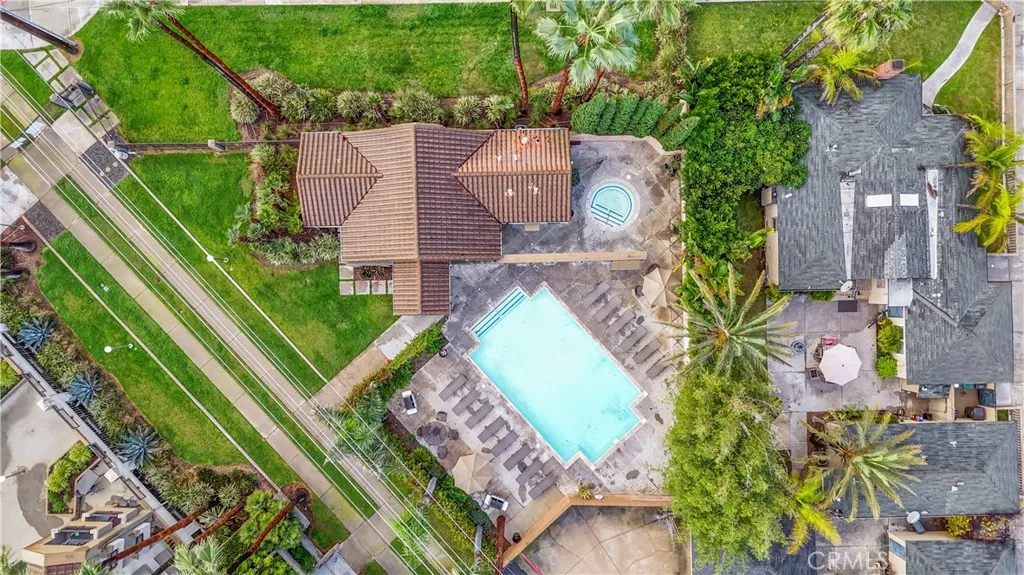 430 Lake Street 304, Huntington Beach, California 92648 home-pic-44
