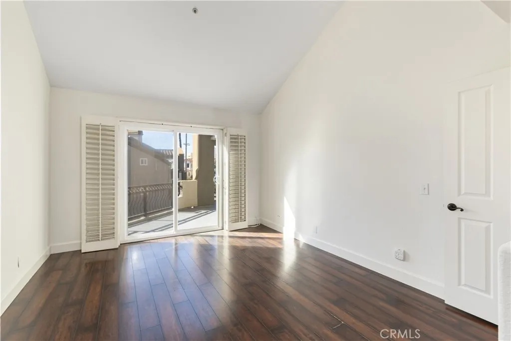 430 Lake Street 304, Huntington Beach, California 92648 home-pic-25