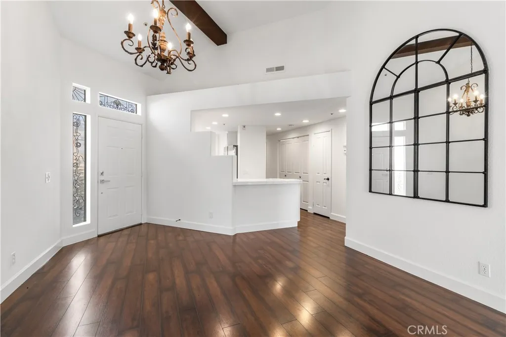 430 Lake Street 304, Huntington Beach, California 92648 home-pic-6