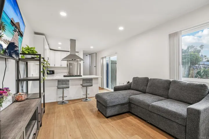 722 S 42nd Street, San Diego, California 92113