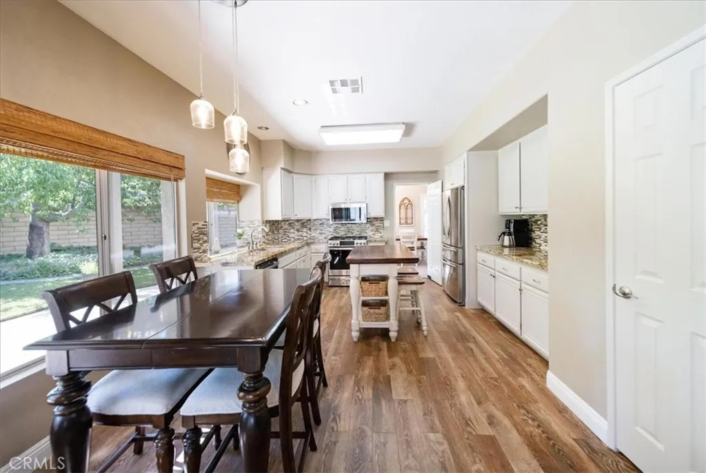 40579 New Town, Temecula, California 92591 home-pic-22