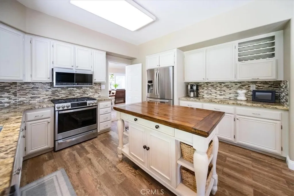 40579 New Town, Temecula, California 92591 home-pic-16