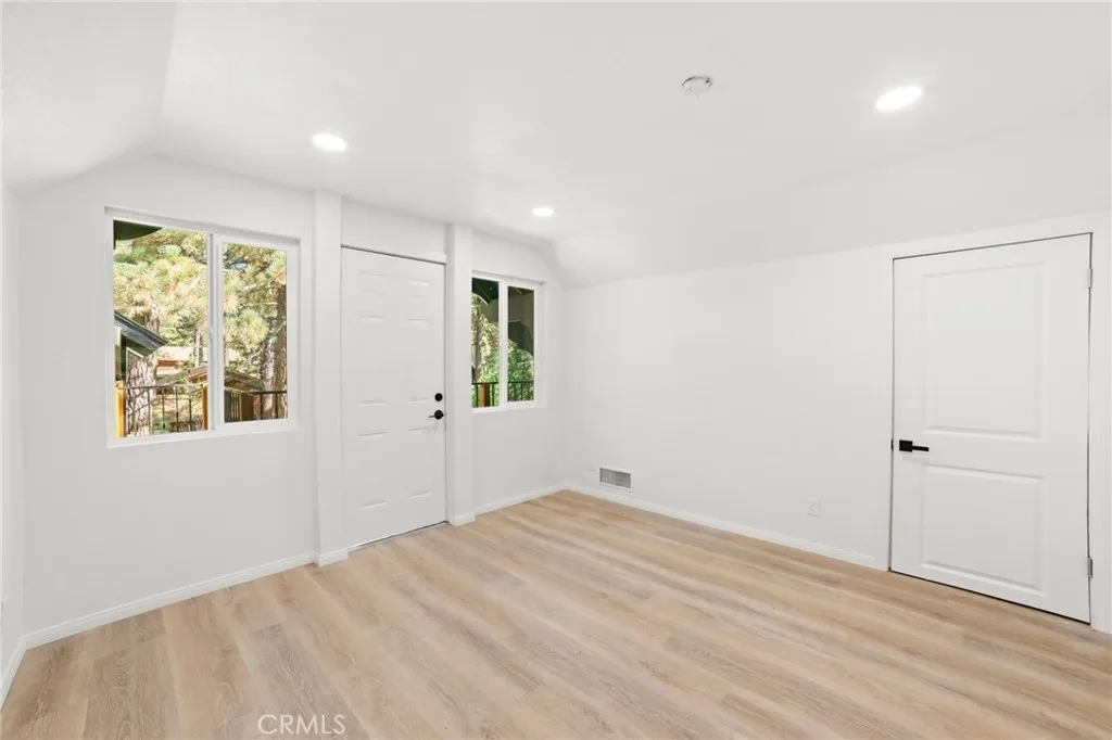 39196 Starview, Big Bear Lake, California 92315 home-pic-26