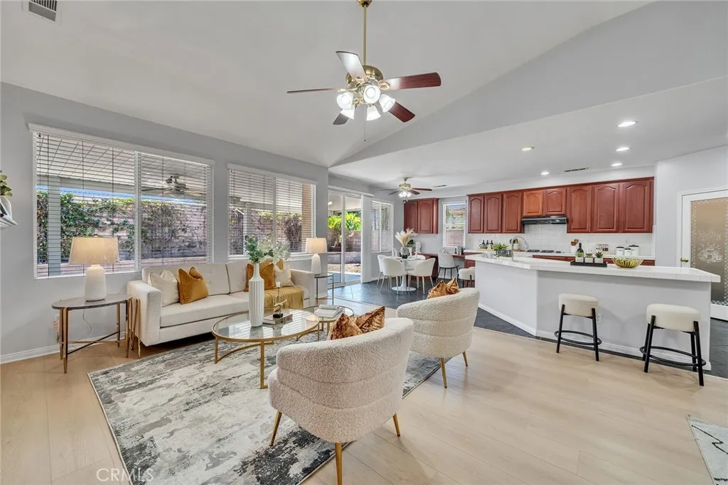 5722 Canoe Drive, Eastvale, California 92880 home-pic-12