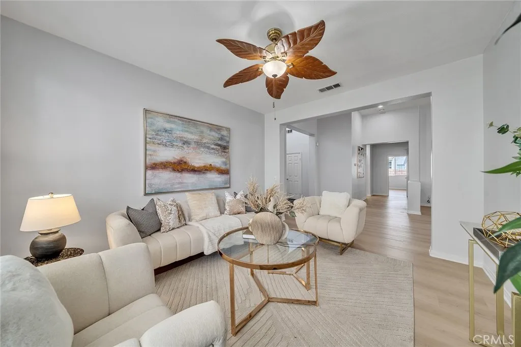 5722 Canoe Drive, Eastvale, California 92880 home-pic-7
