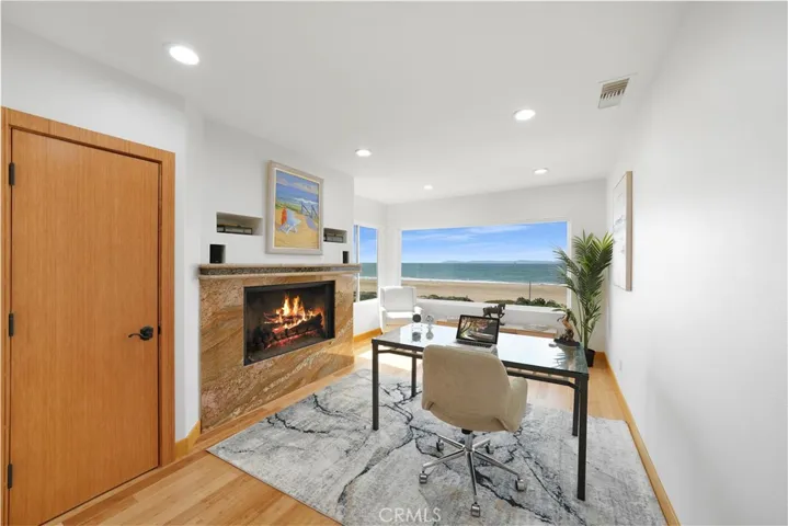 16601 S Pacific Avenue, Sunset Beach, California 90742