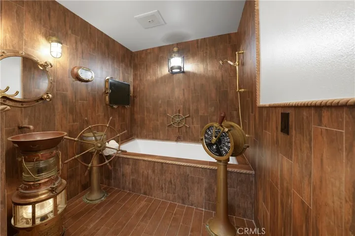 16601 S Pacific Avenue, Sunset Beach, California 90742
