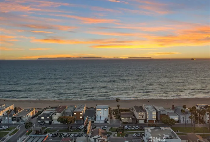 16601 S Pacific Avenue, Sunset Beach, California 90742
