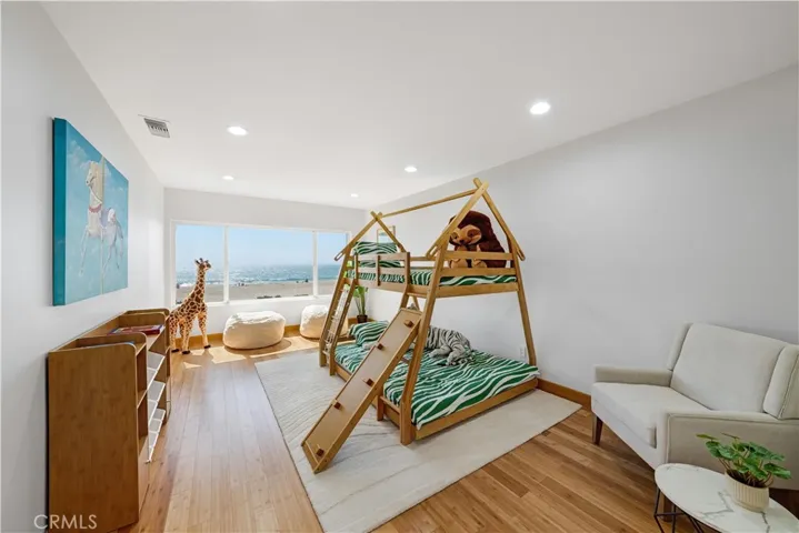 16601 S Pacific Avenue, Sunset Beach, California 90742