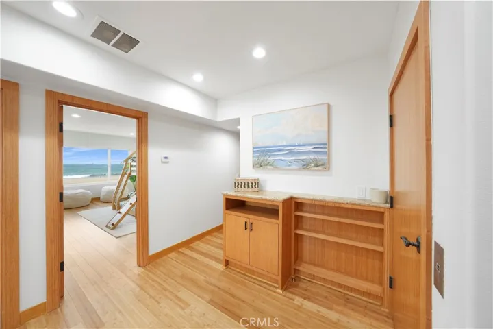 16601 S Pacific Avenue, Sunset Beach, California 90742