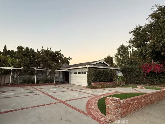 2 car garage with direct access to the home