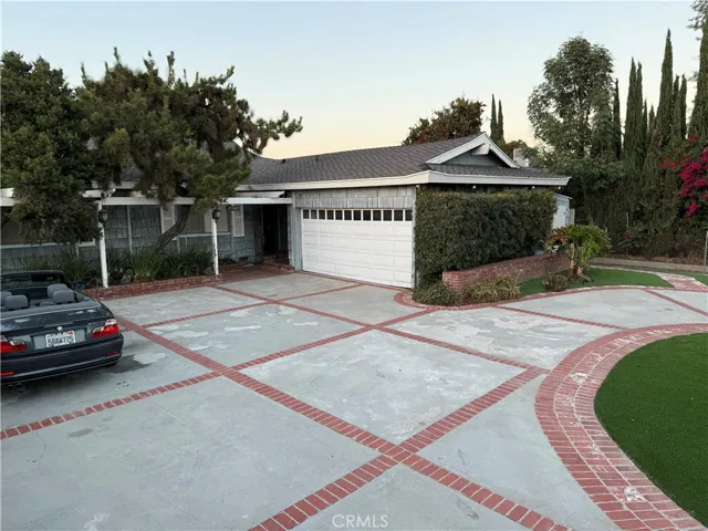 15905 Parthenia Street, North Hills, California 91343