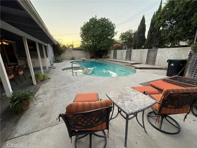 Summer fun in the pool & Spa
