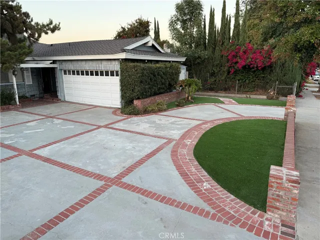 15905 Parthenia Street, North Hills, California 91343