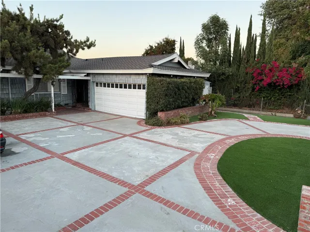 15905 Parthenia Street, North Hills, California 91343