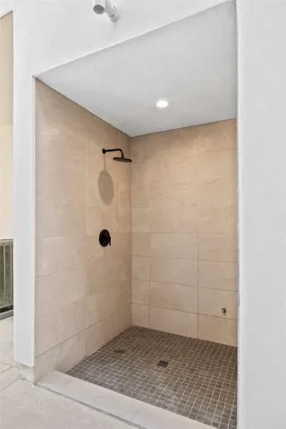 315 E Bay Avenue, Newport Beach, California 92661