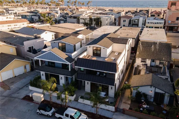 315 E Bay Avenue, Newport Beach, California 92661