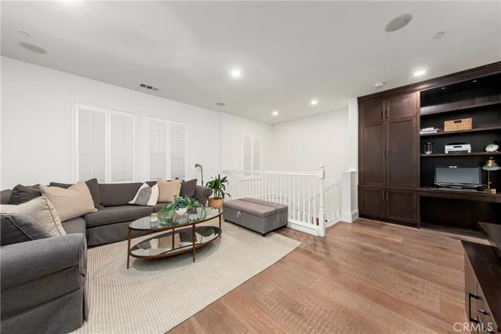 28809 N Iron Village Drive, Valencia, California 91354