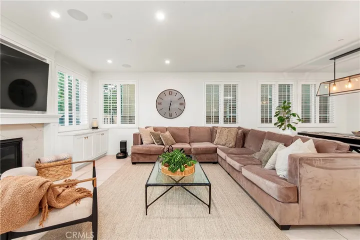 28809 N Iron Village Drive, Valencia, California 91354