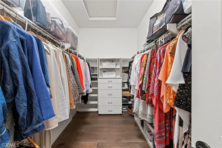28809 N Iron Village Drive, Valencia, California 91354