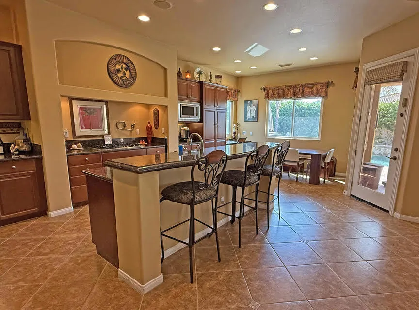109 Batista Court, Palm Desert, California 92211 home-pic-9