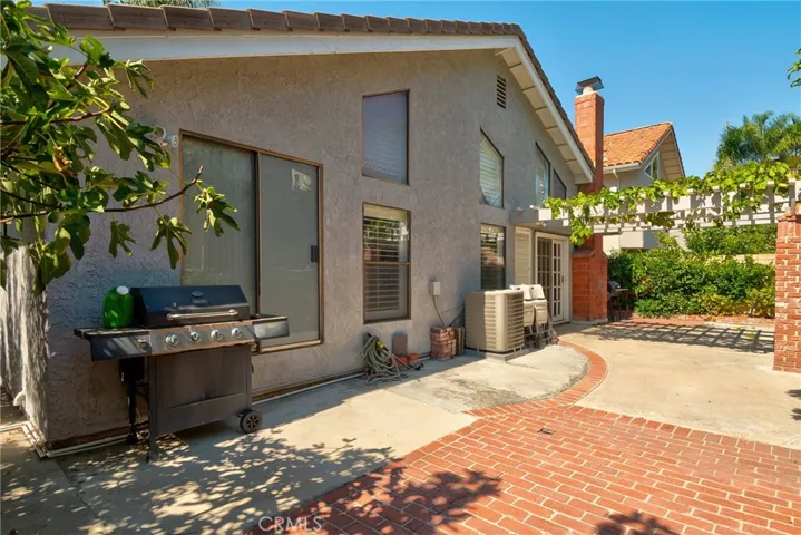 4 Ramada, Irvine, California 92620