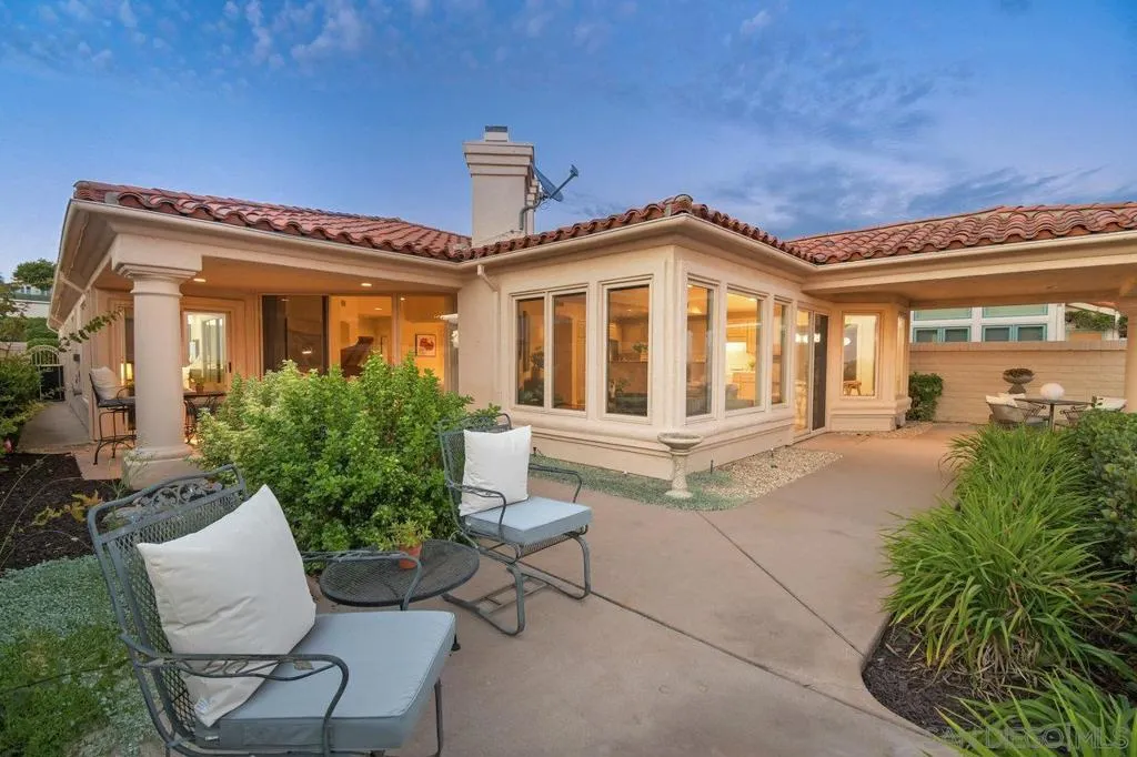 1483 Caminito Diadema, La Jolla, California 92037 home-pic-16