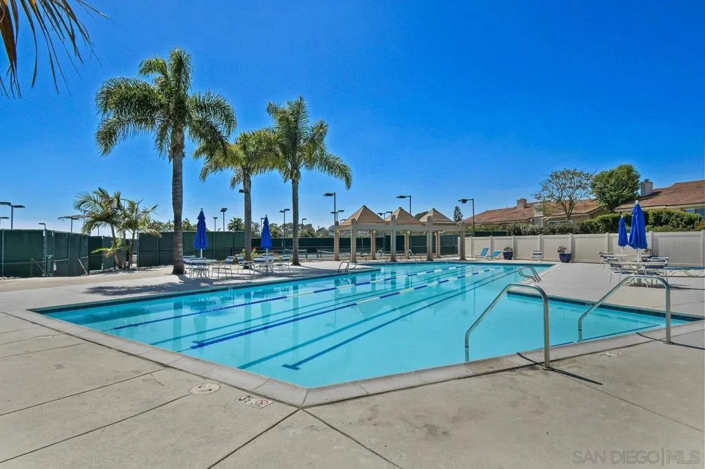 1483 Caminito Diadema, La Jolla, California 92037 home-pic-37