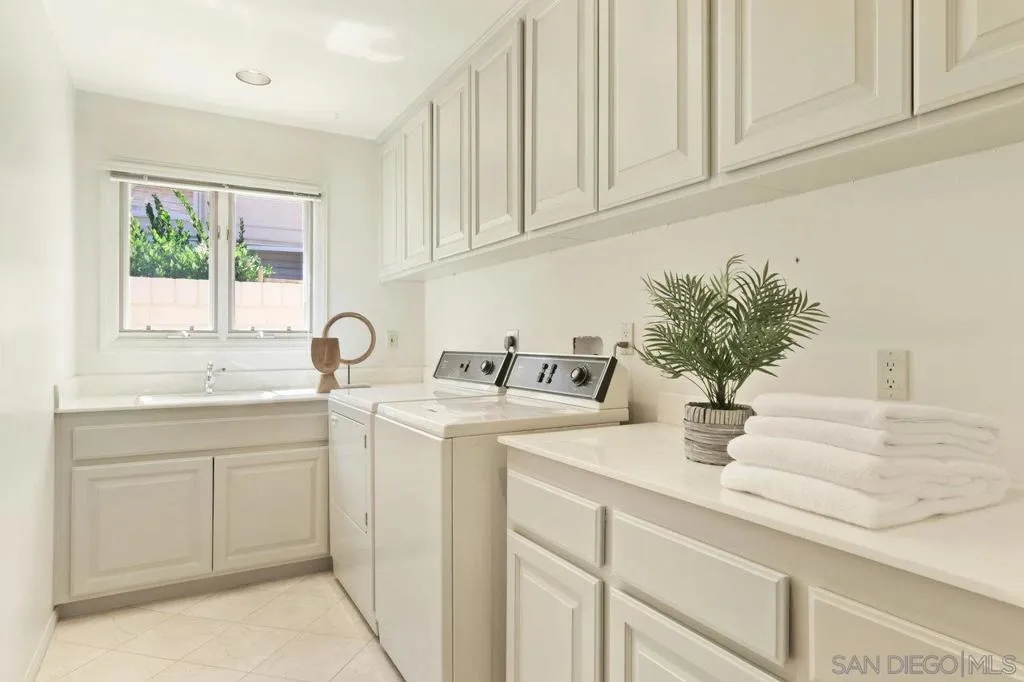 1483 Caminito Diadema, La Jolla, California 92037 home-pic-31