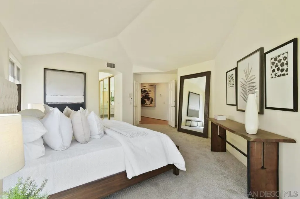 1483 Caminito Diadema, La Jolla, California 92037 home-pic-22