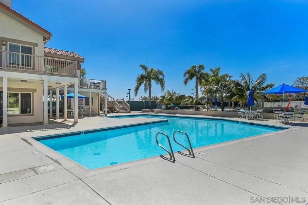 1483 Caminito Diadema, La Jolla, California 92037 home-pic-33