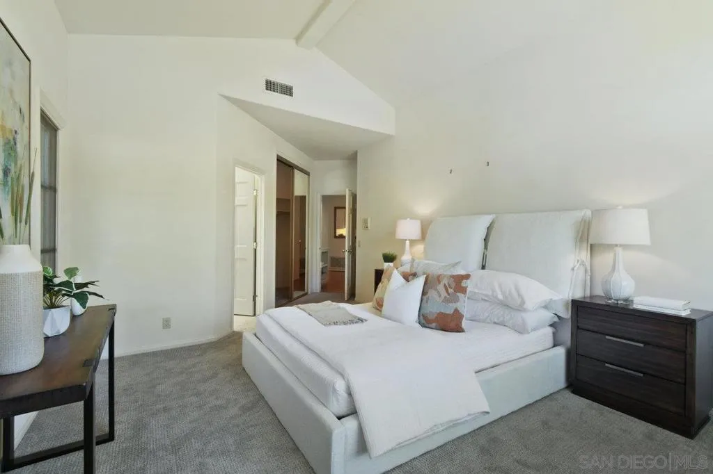 1483 Caminito Diadema, La Jolla, California 92037 home-pic-29