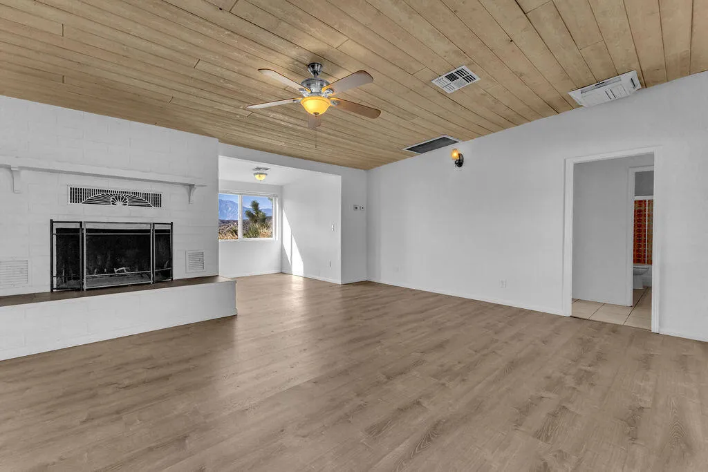 48819 Bird Of Paradise, Morongo Valley, California 92256 home-pic-15