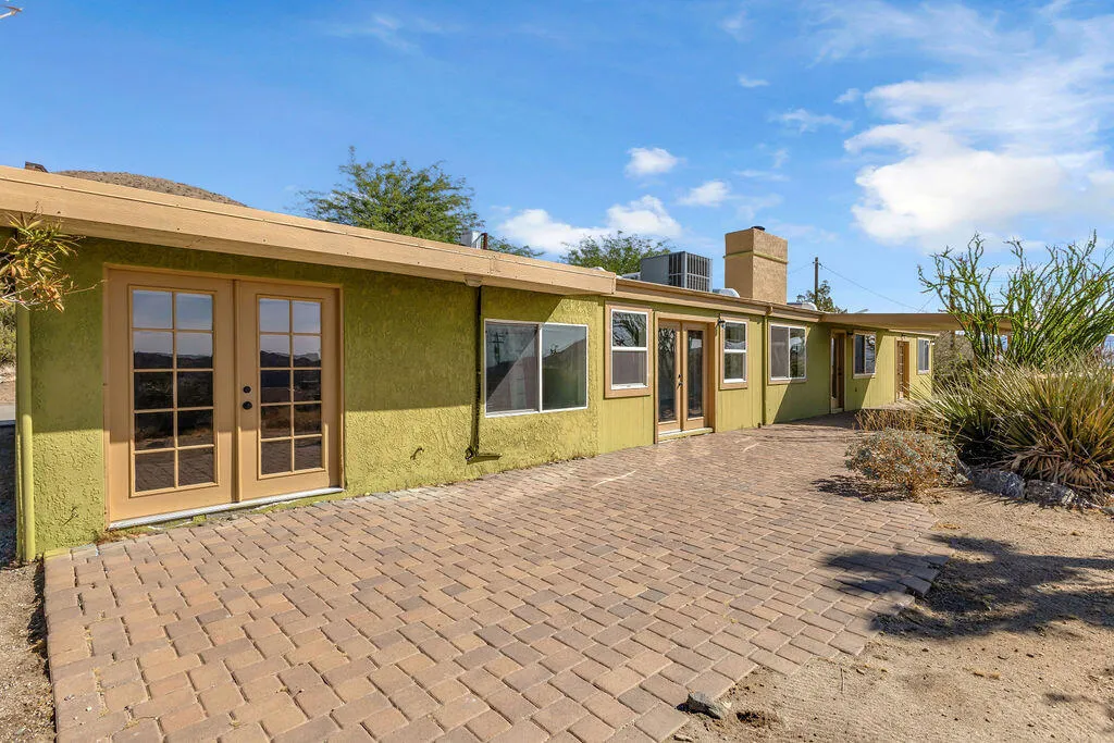 48819 Bird Of Paradise, Morongo Valley, California 92256 home-pic-52