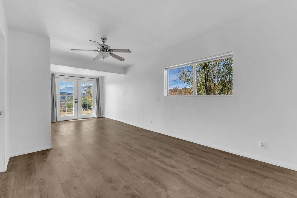 48819 Bird Of Paradise, Morongo Valley, California 92256 home-pic-30