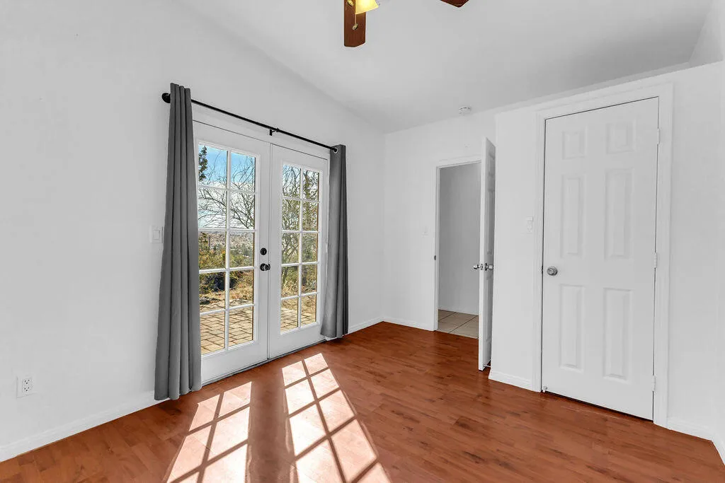 48819 Bird Of Paradise, Morongo Valley, California 92256 home-pic-49